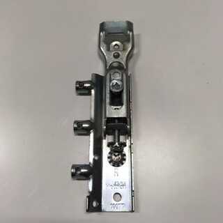 Opphenging Beslag Høyre